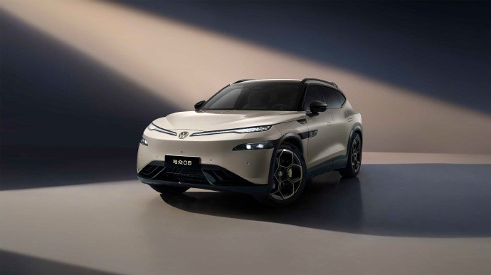 大众和小鹏这件事，终于有成果了。以前大家总觉得外资车企慢、本土新势力快，但这次双