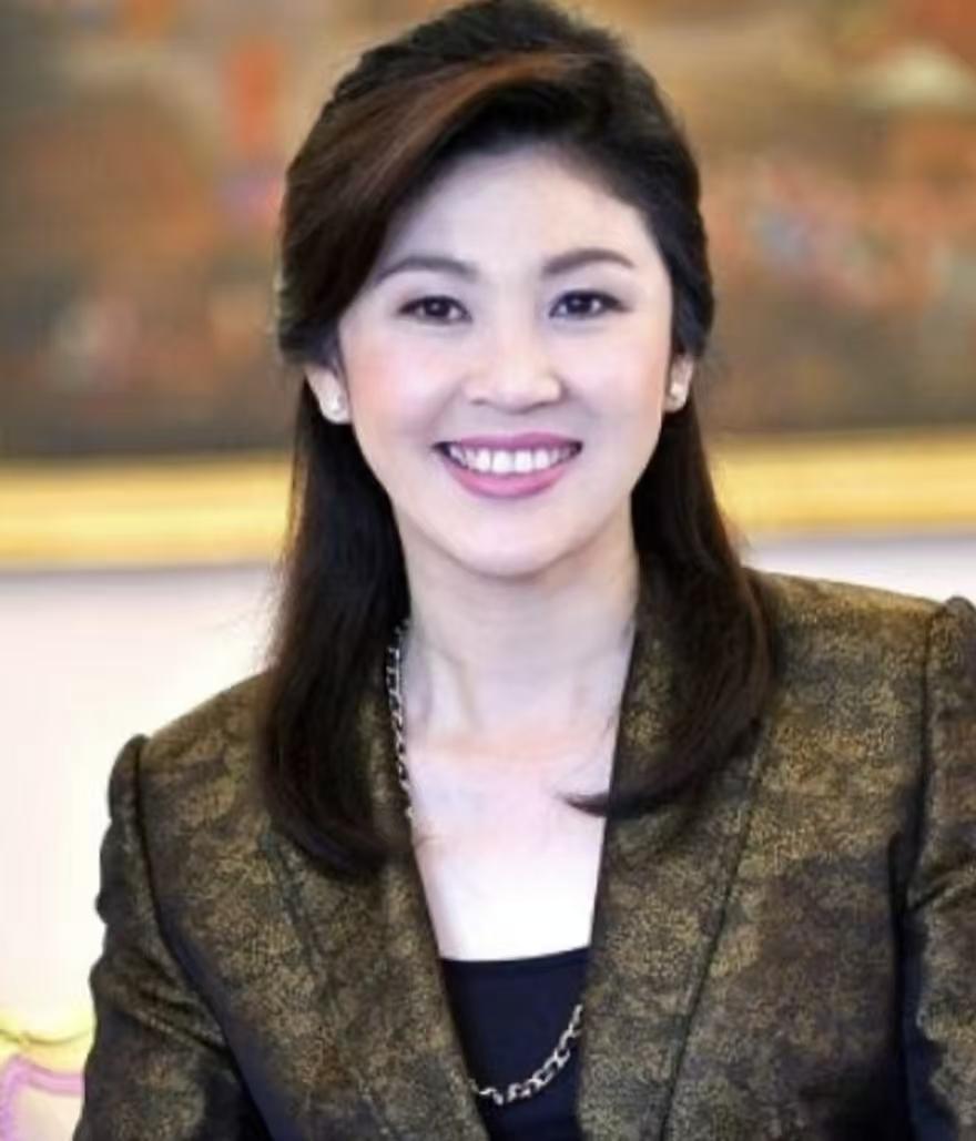 泰国前总理英拉估计此生都难以回到泰国了！英拉是佩通坦的姑姑，也是泰国历史上第一位
