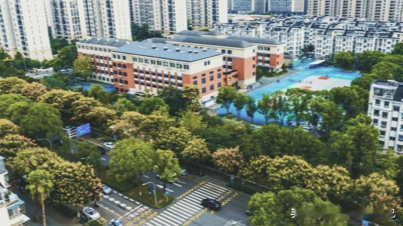 家里有娃的速看！教育人口达峰时间表出炉，上学、买房都受影响！家长们注意啦！