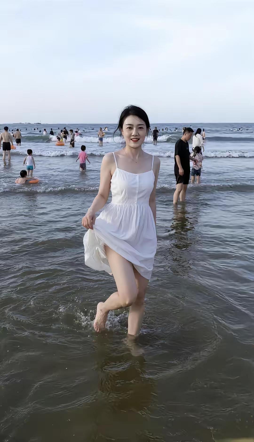 水里凉快