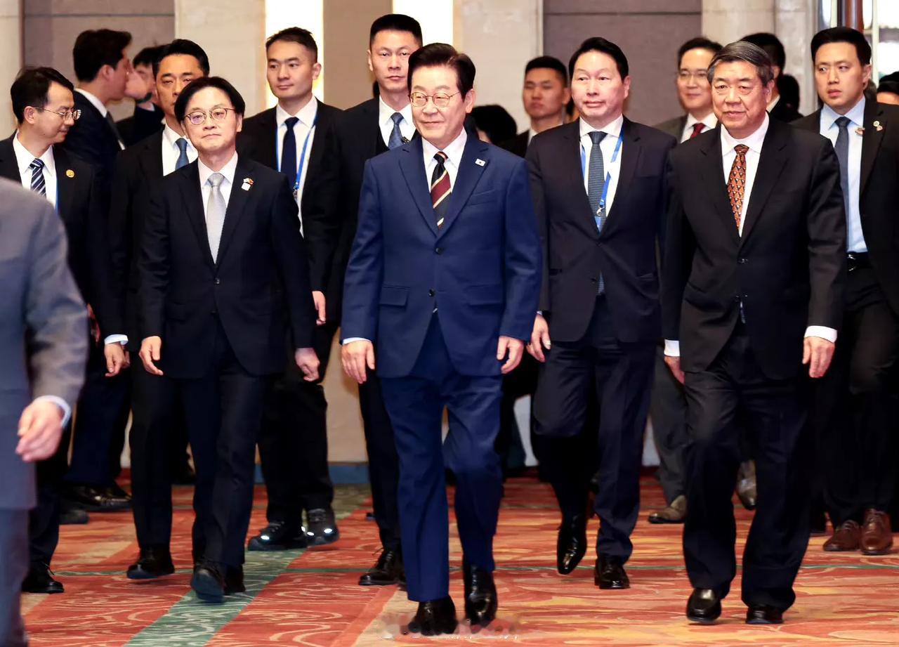 李在明做到了三个突破！突破外交情怀首次以韩国总统身份公开表达以中韩外交“自