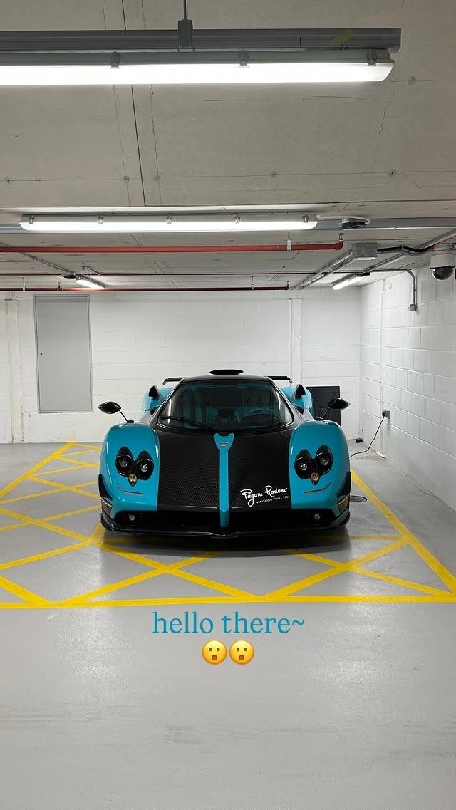 英国🇬🇧伦敦地库雪藏着一台来自中国🇨🇳帕加尼收藏家鱼骨头阿乐萨...