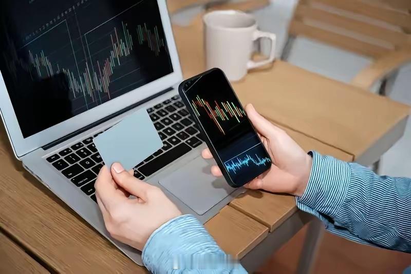 交易是一场漫长的修行，修的是克制，是耐心，是不被情绪左右的理性。市场每天都有诱人