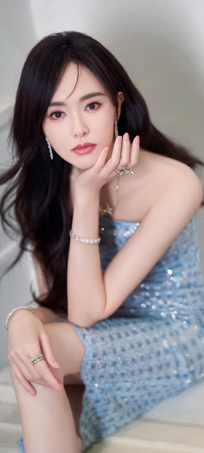 真的很有气质[大笑]