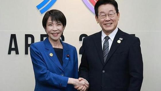 韩国总统李在明在1月13日飞抵东京，展开对日本的工作访问。而就在几天前，他刚刚结