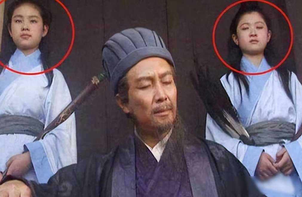 “难怪司马懿会撤兵，城楼上的两个书童，或许才是整个空城计的关键。”234年，西城