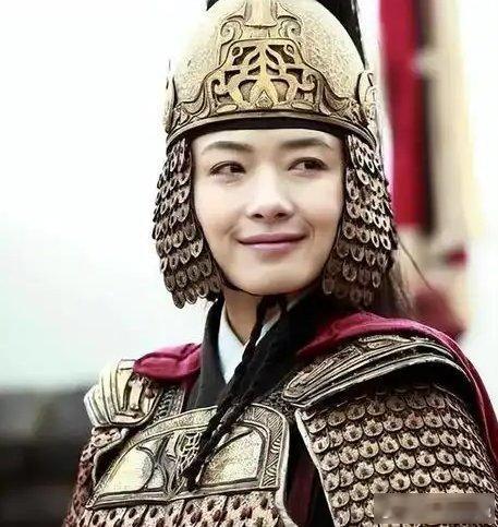 戚继光的妻子王氏，得知丈夫在外纳了小妾，甚至孩子都生到第五个了。她抄起长刀，气势