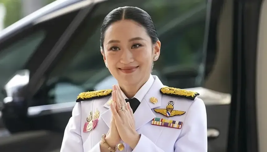 洪森老儿再遭重创，洪森得力马仔在泰国落网。泰国警方展开雷霆行动，成功逮捕柬埔