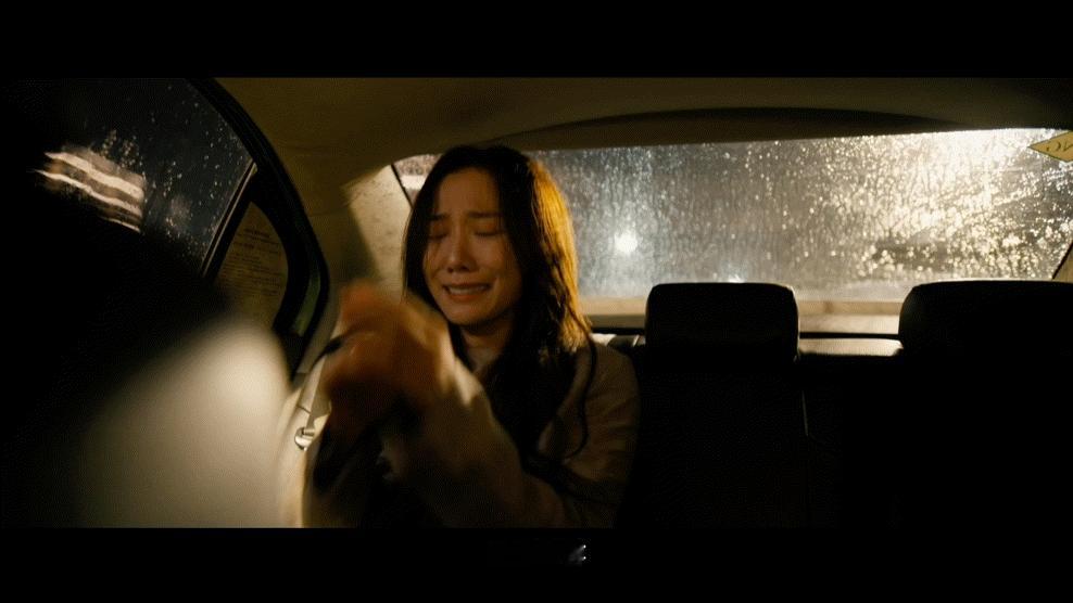 王珞丹新剧尺度这么大被王珞丹新剧的叙事尺度震撼了。它大胆地将极致的甜与极致的痛