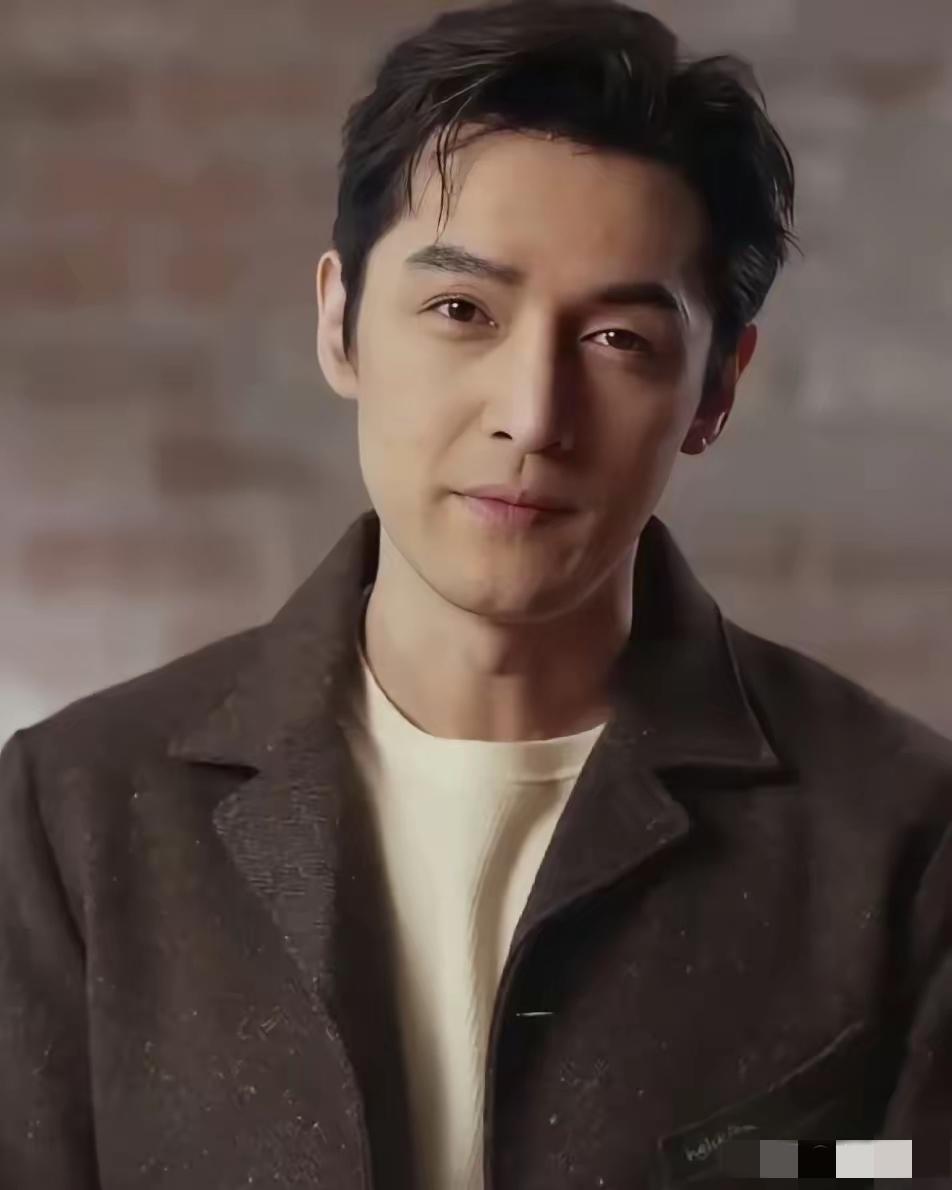 胡歌的初恋女友，亲自下场发文了！3月19日下午，那位传说中的Y女士在社交平台