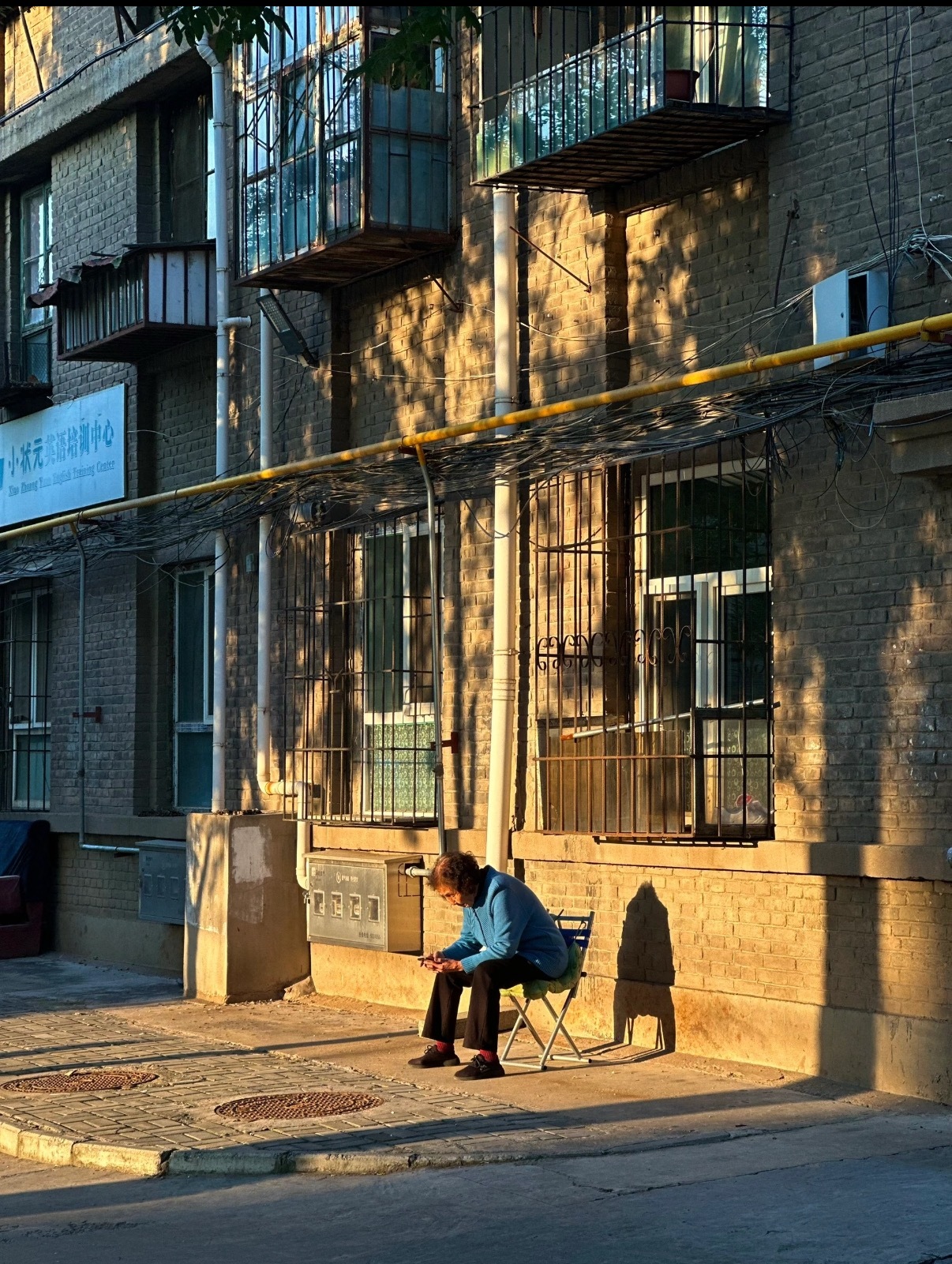 带病生存我姐夫在三甲医院当了一辈子医生他说人呐一定要学会带病生存尤其是过了六十