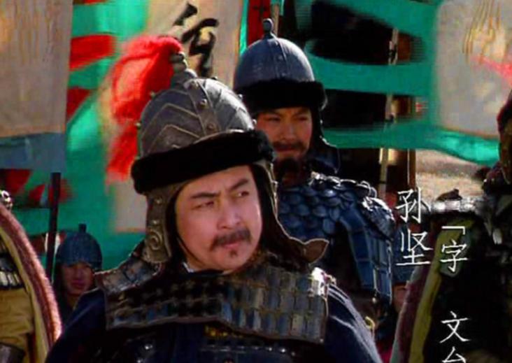 孙坚：江东土生土长，为何难获世族认可？其原因就在孙坚的“出身”上。东汉那会儿，高