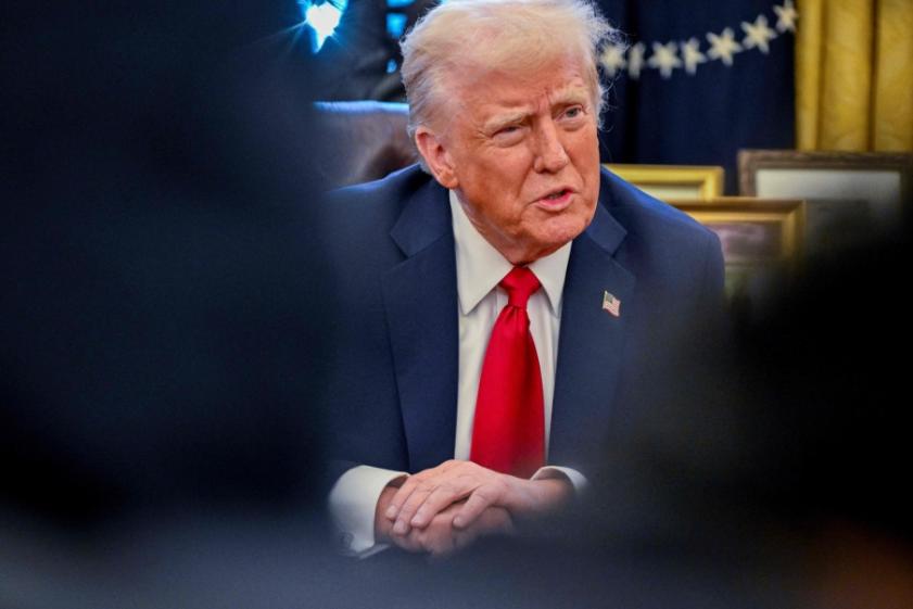 美军B-1B轰炸机贴台挑衅，解放军织天网前移禁飞红线，外交部警告非虚言