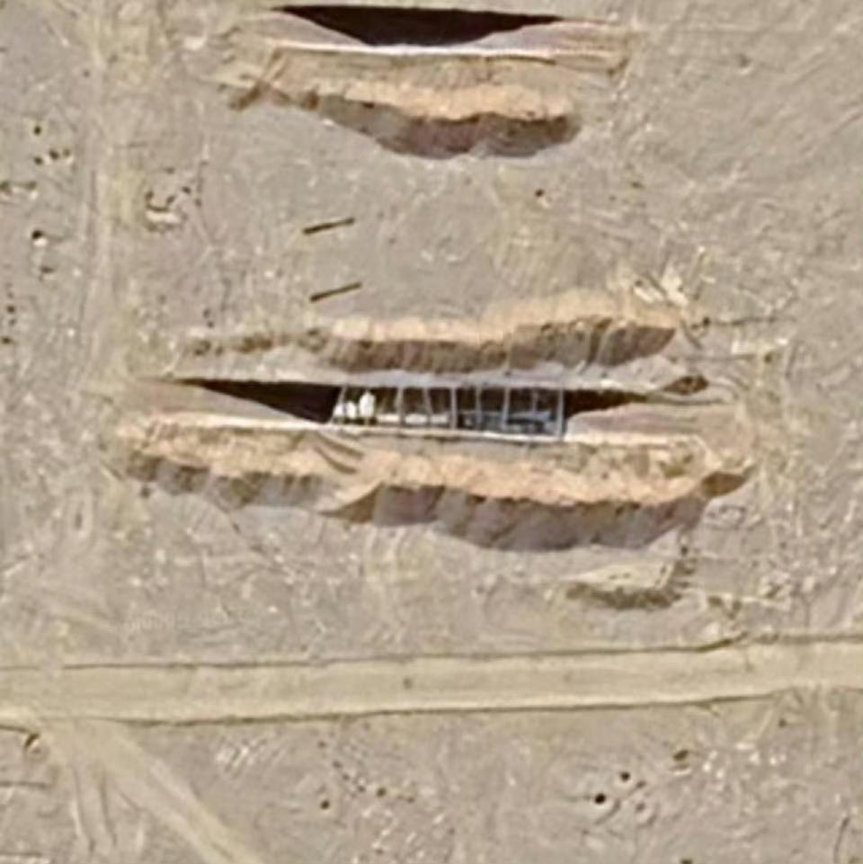 伊朗已在伊斯法罕周边部署了炮兵部队，并配备了防护网，以防御四旋翼飞行器和无人机投