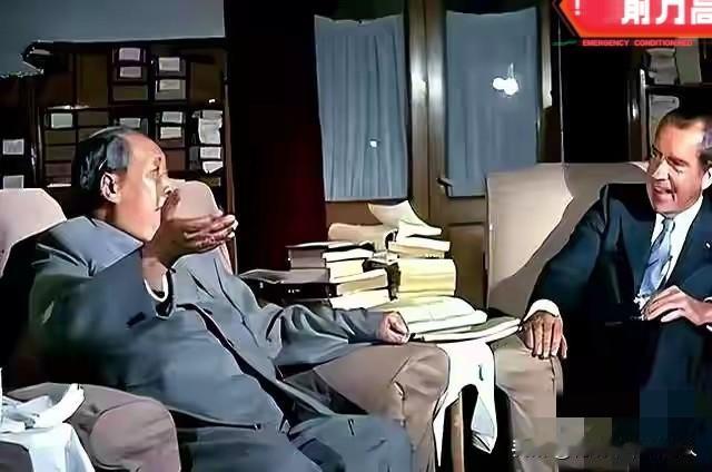 今天的安定生活，是毛主席当年顶着90%反对，拿命为我们赌来的​这话听着重，却藏