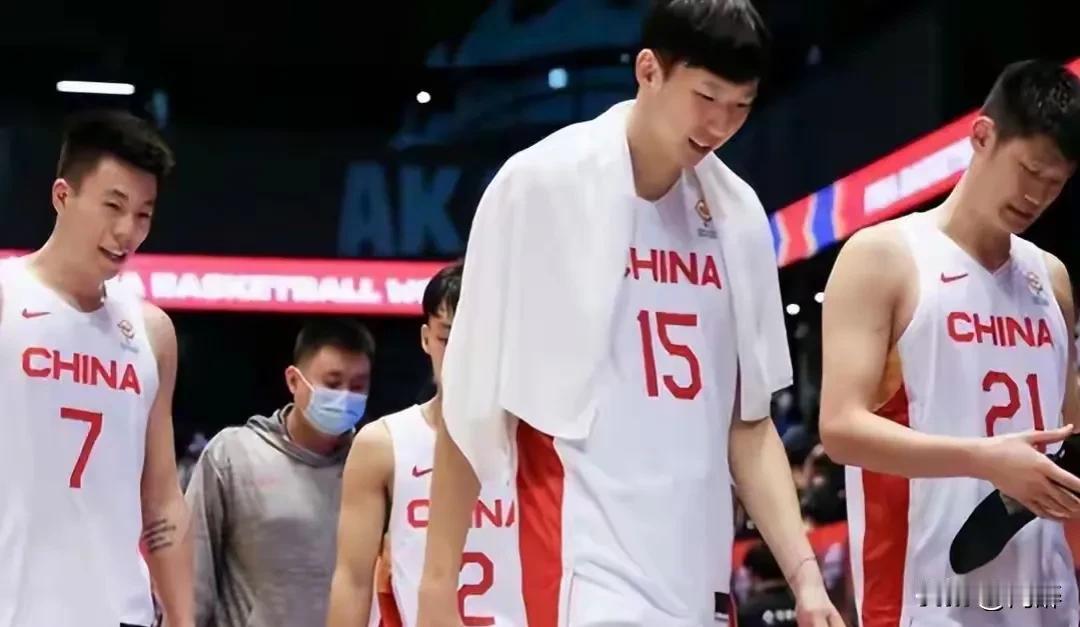 一支“三无”球队，输球自然在情理之中。中国男篮主场不敌韩国队让我们再次见识了这