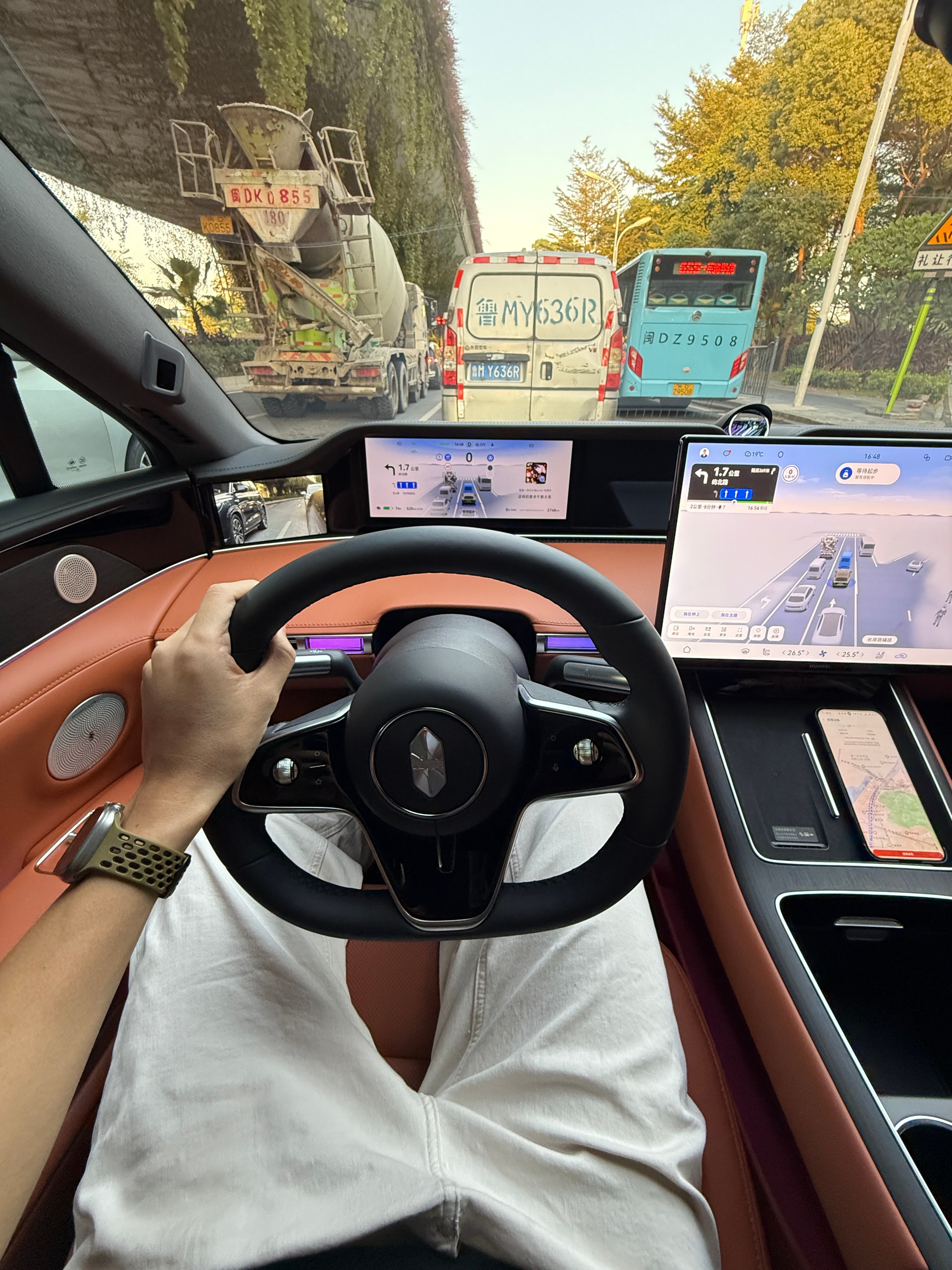 一个下午被拖去凑了两个试驾对这个辅助驾驶又有了新的认知，真的牛🐮