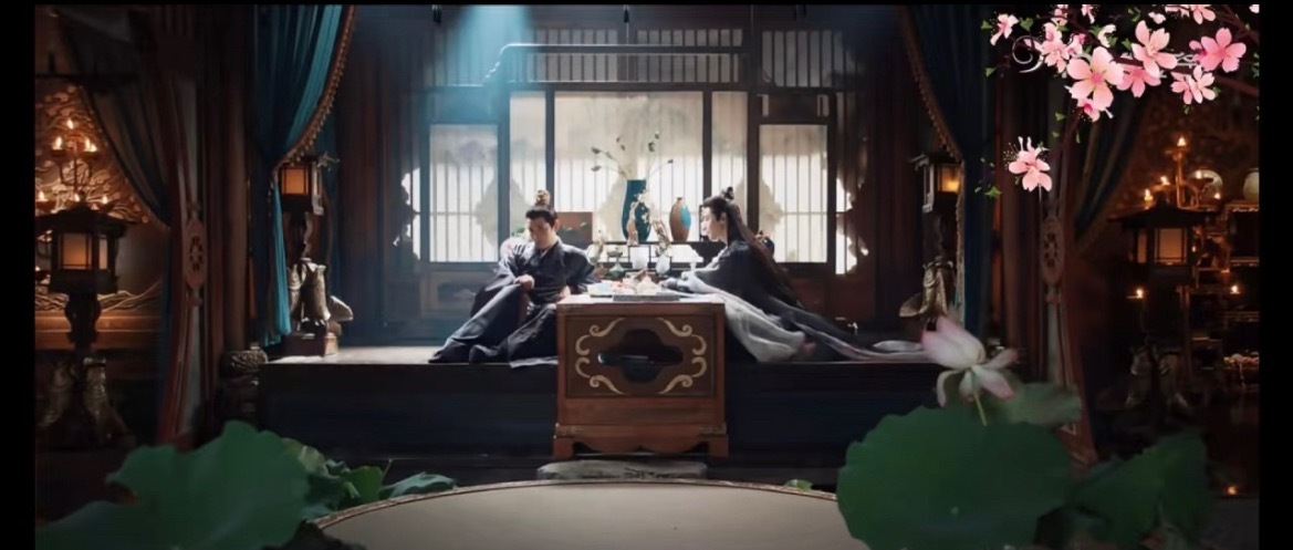 《魅影神捕》看到16集，宫乐吞金自杀，黎斯说“从此以后，海上再无宫字旗”时我落泪了。这部剧是被“服化