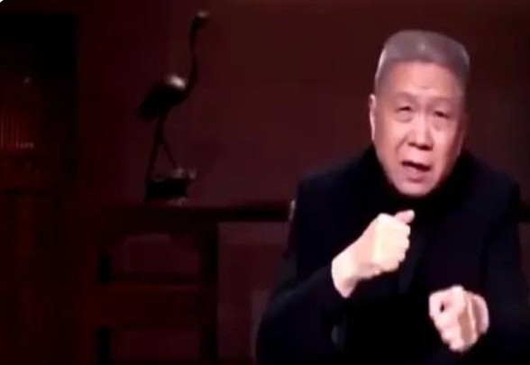 当年，管虎导演《老炮儿》，总投资4000w，狂赚9个亿，戏中“北京贵族”女孩许晴