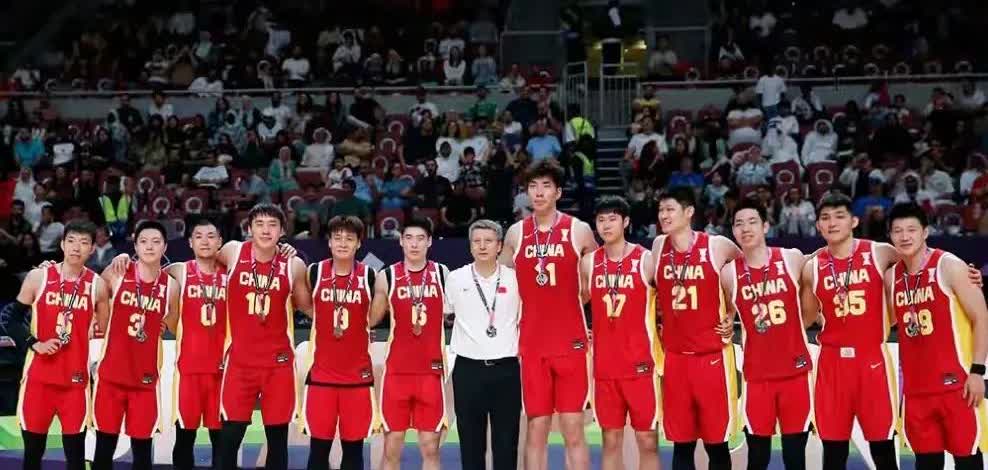 🇨🇳中国男篮—-16金2银—累计18枚奖牌🇵🇭菲律宾男篮—5金4银—