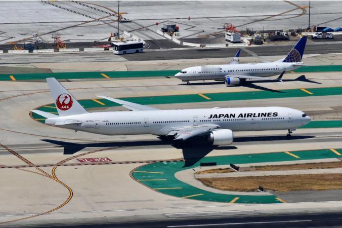 这才刚刚开始，如果领空对日本关闭，打击也很大，因为俄罗斯对日本关了，我们再一关，