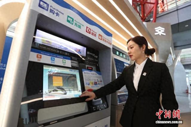 更包容、更国际、更创新——港澳委员建言“十五五”首都发展