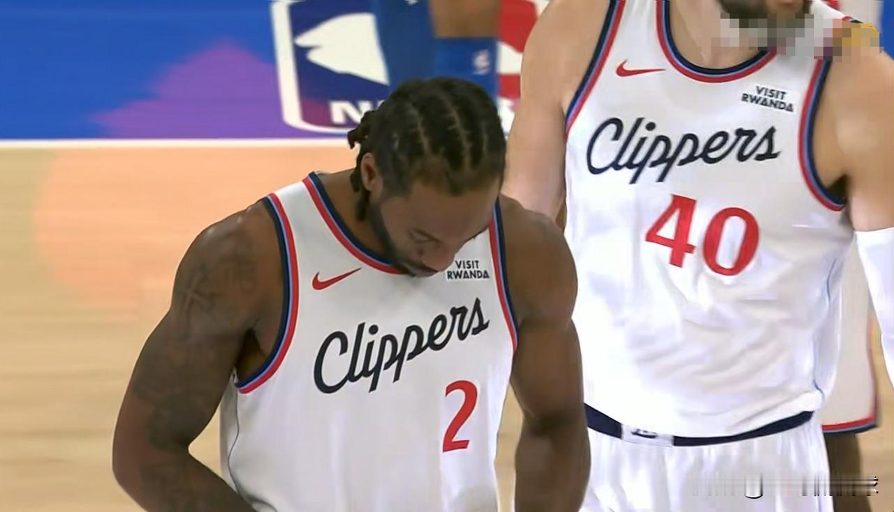 谁能拯救一下快船巨星伦纳德的三分球？在今天快船客场挑战雷霆的焦点战中，目前双方半