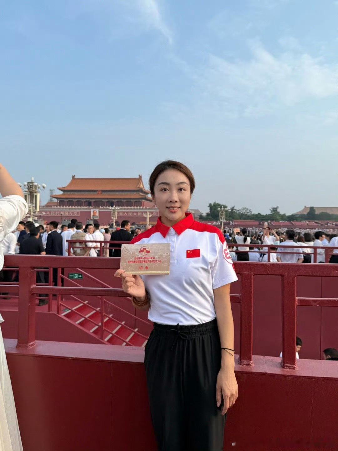 又刷到了陈清晨、谌龙、曹缘、隋文静、徐梦桃在现场​​​