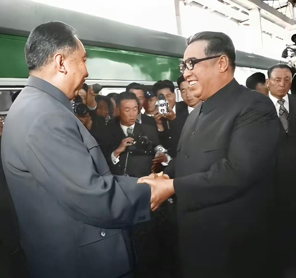 1978年5月5日—10日，华国锋主席访问朝鲜，与金日成进行了多次会谈。