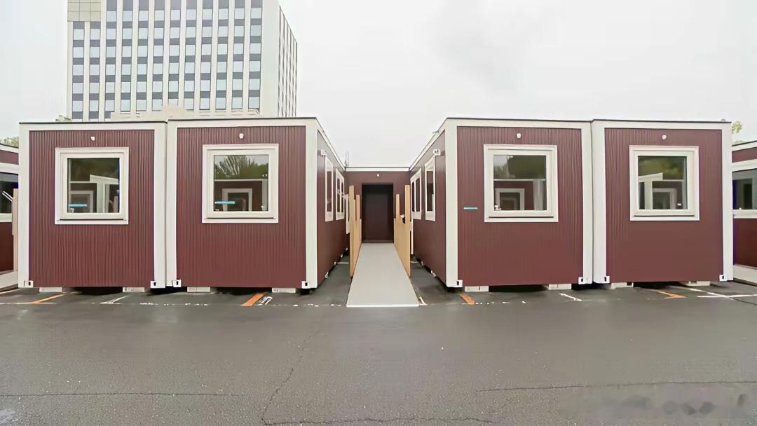 办不起就别办！日本名古屋亚运会丢人丢到家了！高市早苗的面子快挂不住了。​名古屋亚运会雷声大雨点小，虎