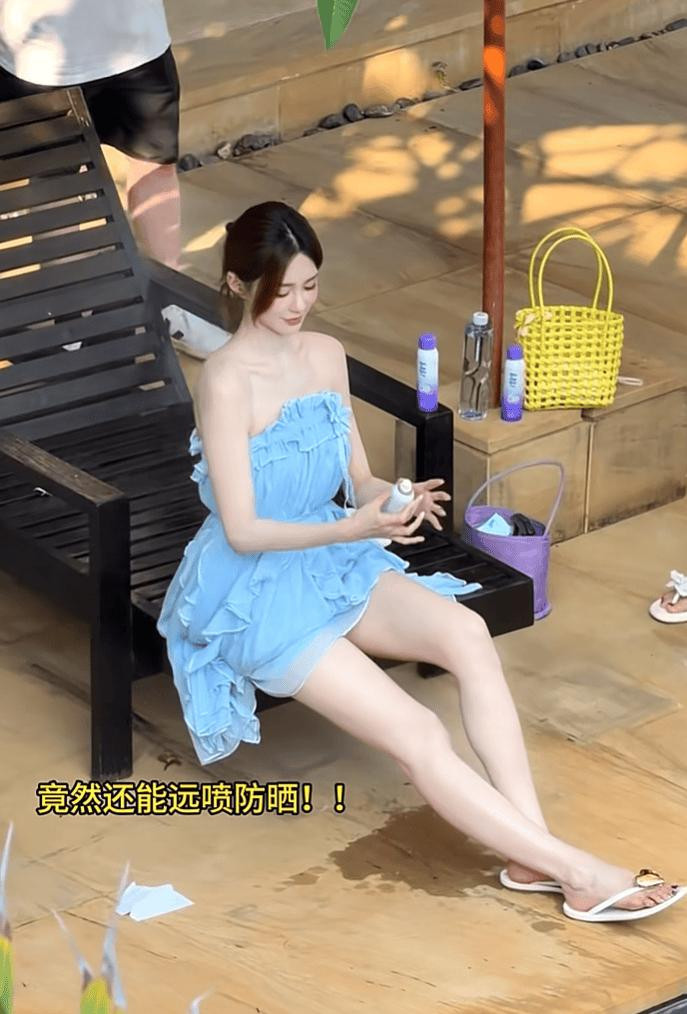 沈梦辰全身涂粉底液谁还没听过沈梦辰全身抹粉底的名场面！正面冷白皮后背两个色号