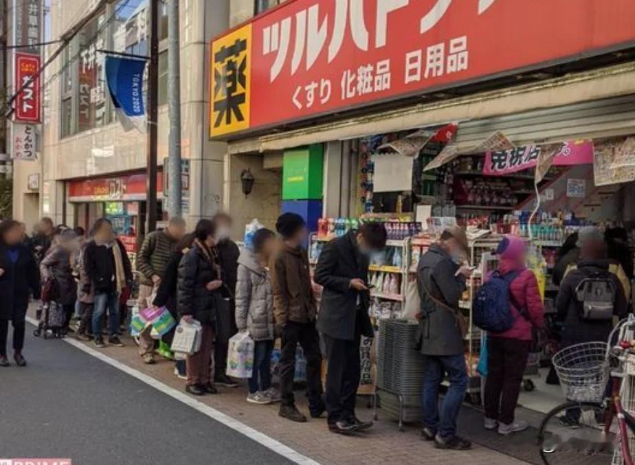 想不明白，一个连塑料垃圾袋都缺的国家，是谁给的勇气敢插手台海问题！据日本《读卖