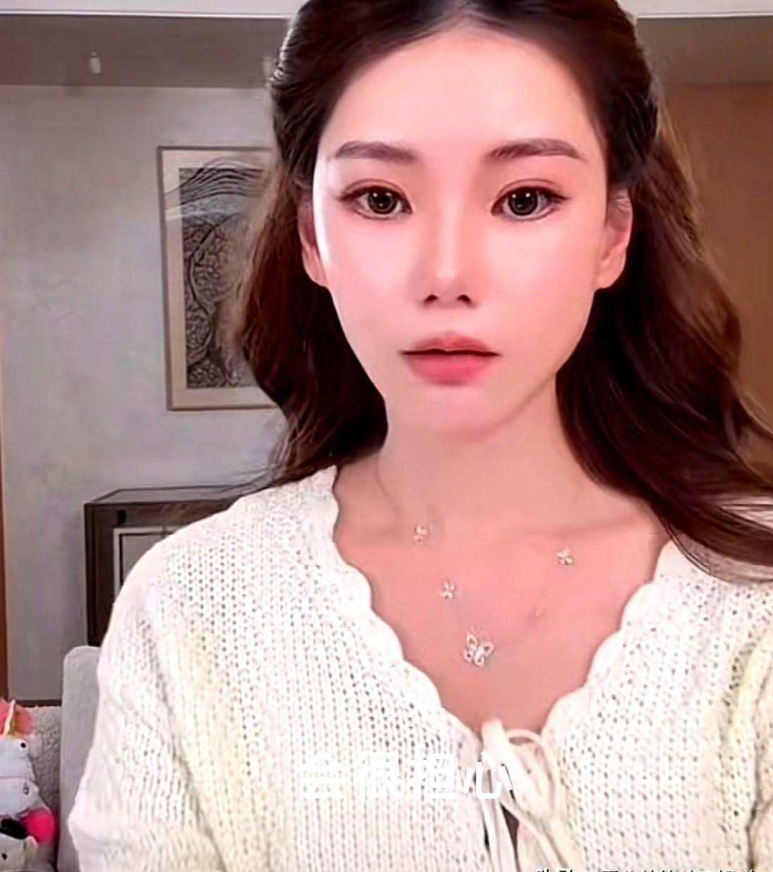 马筱梅明天要回湾湾了，她要一个人从北京回去！妈妈实在不放心自己要一个人坐飞机，