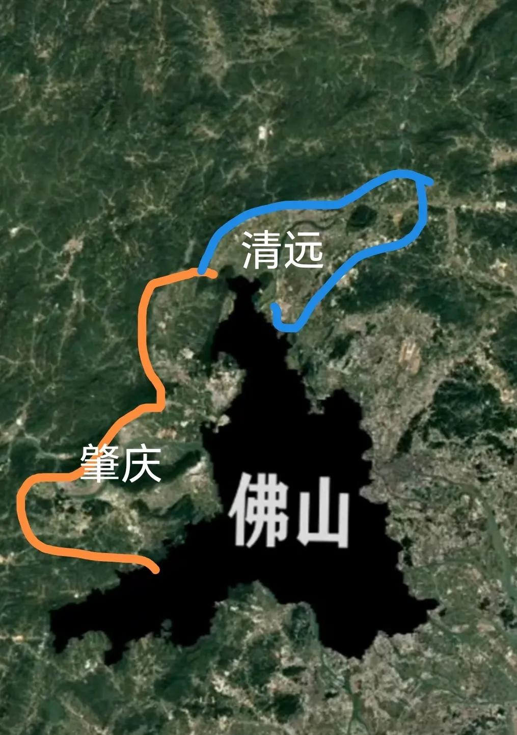 清远与肇庆PK。‌肇庆市平原面积约为2831平方千米，占全市总面积1.49万平方
