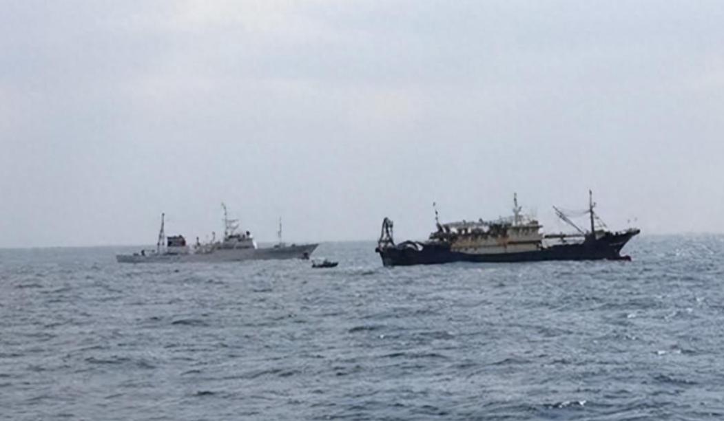 扣押渔船内空无一物！日本依旧不依不饶，日本内阁官房长官木原稔：以后还要接着干