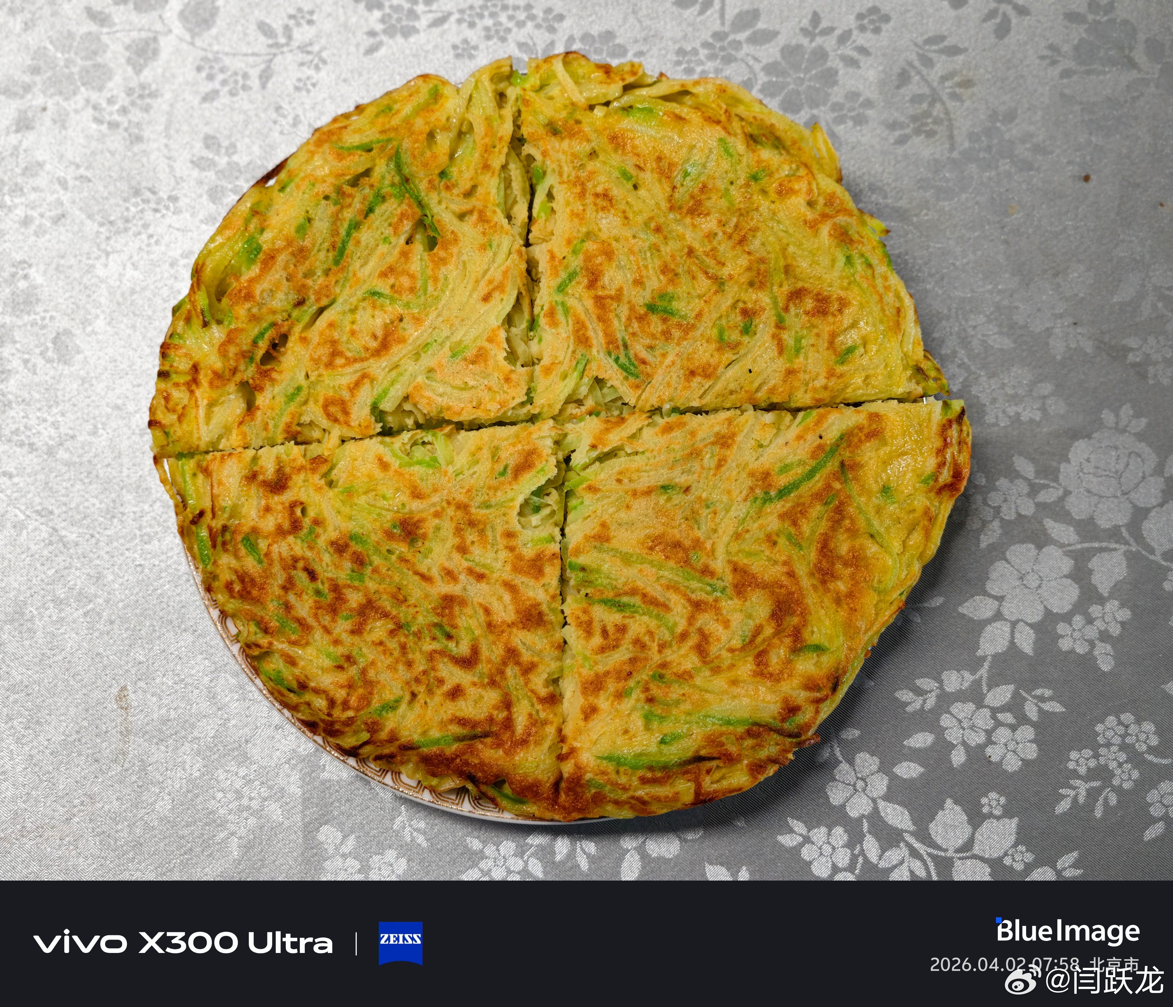 今日早餐，青萝卜丝鸡蛋饼早餐