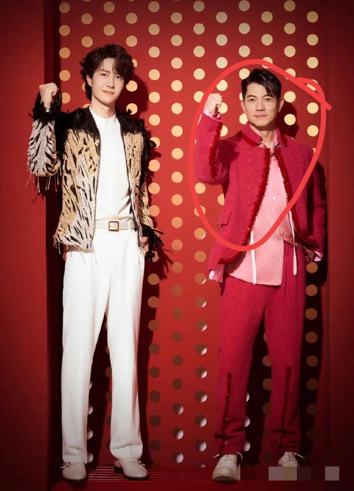 不知道大家发现没有？郭富城有一个很明显的问题，那就是，他明明已经60多了，但