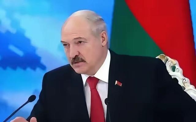 俄罗斯外长拉夫罗夫声明，白俄罗斯总统卢卡申科加入“和平委员会”，事前未与中国和俄