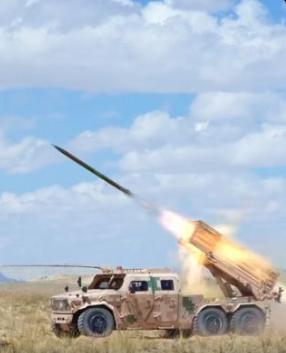 燃炸东海！4月28日，日本“鹤丸”号渔船不知天高地厚，悍然硬闯我国钓鱼岛领海，刚