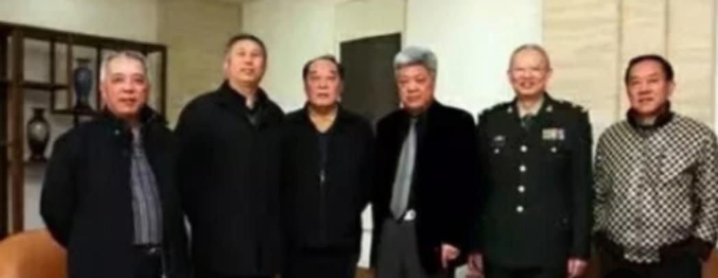 1967年10月，保卫人员向许世友报告：司令，有人要见你，许世友吼了一声：不见，