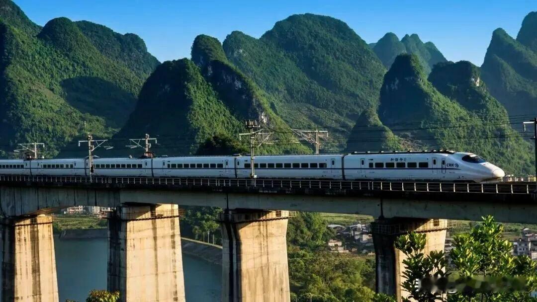 好消息！阜阳至黄冈铁路项目迎来关键性进展，目前正加速前期规划论证。作为我国中