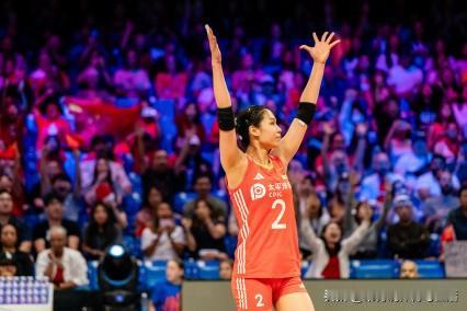 网上有条视频说：庄宇珊称无朱婷中国女排难夺冠、无李盈莹难进前四。其实，这完全是