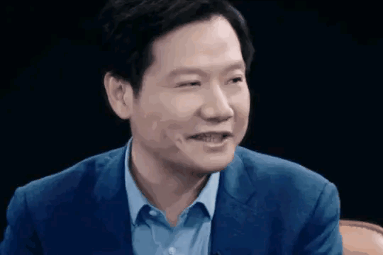 雷军说，我抖音粉丝量已经超过2000万，我也成为2000万的抖音愽主。真是一个很