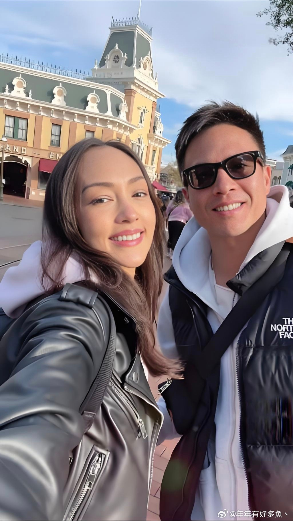 万万没有想到，他们居然是夫妻两，白瞎我看了十几年电视，现在才知道！