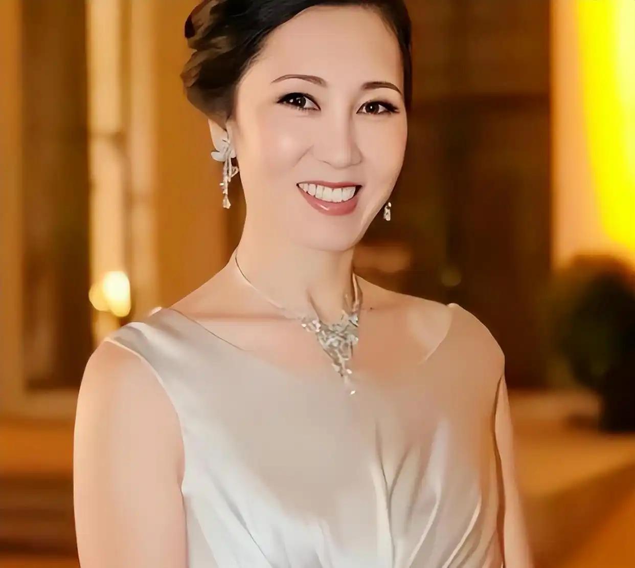 王健林妻子林宁手中的资产储备，究竟能不能帮他走出当前的债务困局？万达集团总负债约