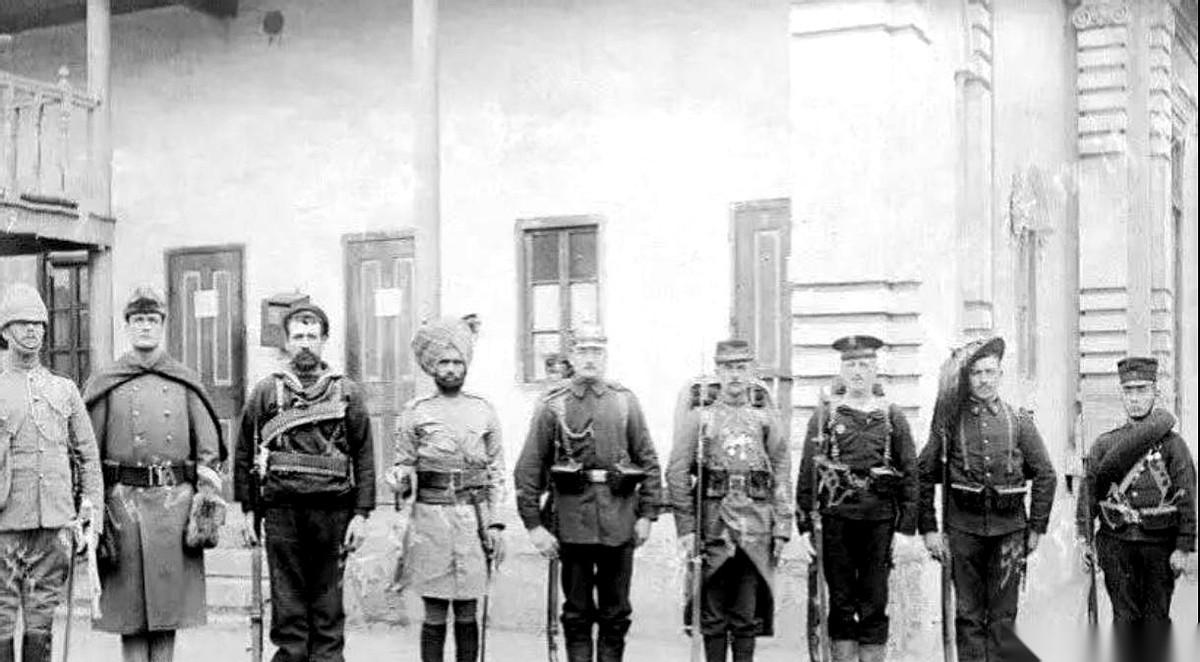 德国、法国、英国、意大利……一口气数了9个国家，外加一个欧盟。说要搞个什么“多