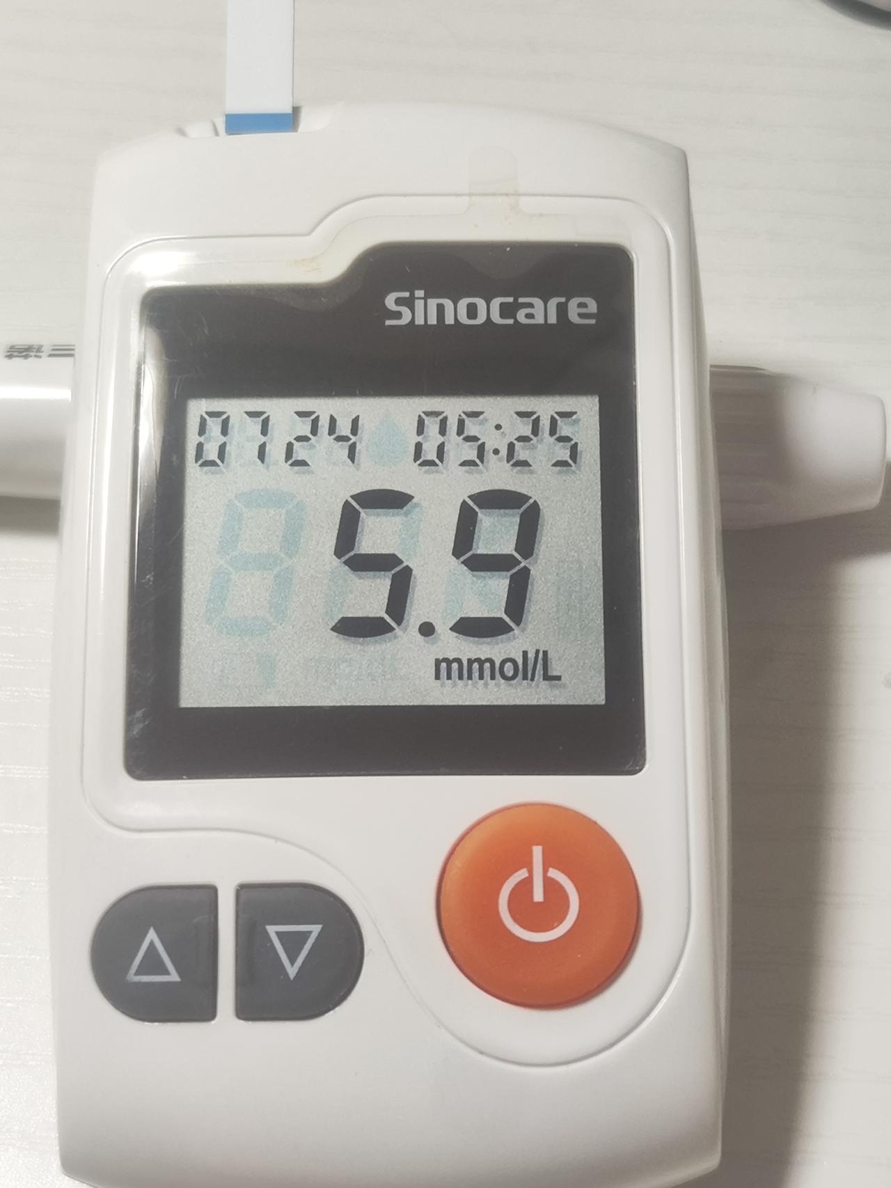 那些说跑步伤膝盖的人，可知道跑步锻炼的好处?小民退休后高血压、糖尿病、脑梗塞。