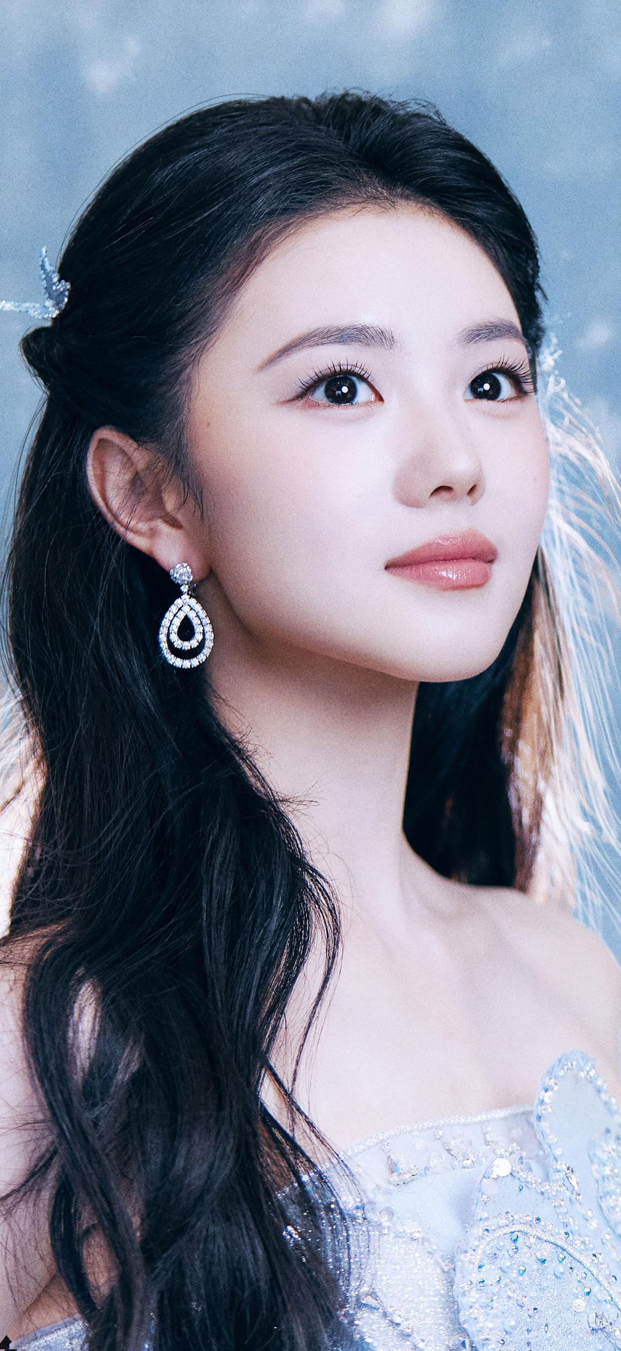 美女壁纸-第5841期-刘浩存