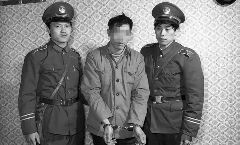 离奇的失踪和死亡案成了无头案！30多年前，我在派出所工作。有一天户籍室来了一个