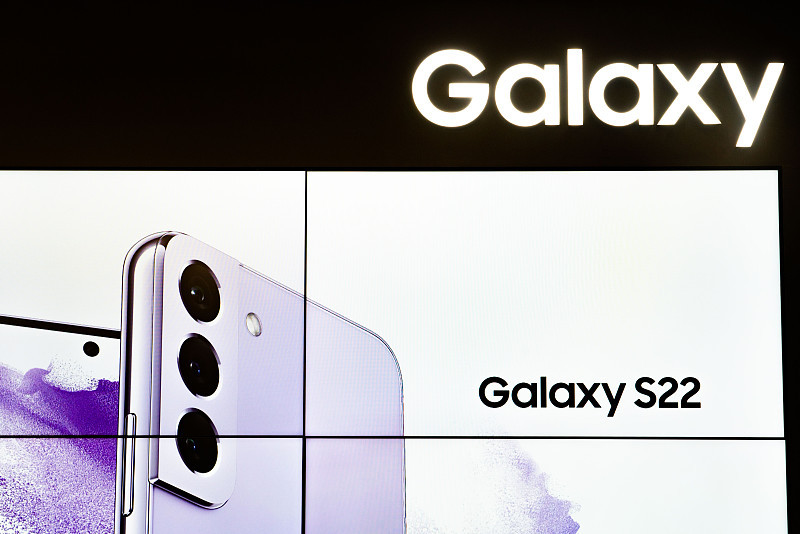 近期，第三方开源操作系统LineageOS为三星GalaxyS22系列带来了新的系统升级可能。据相关
